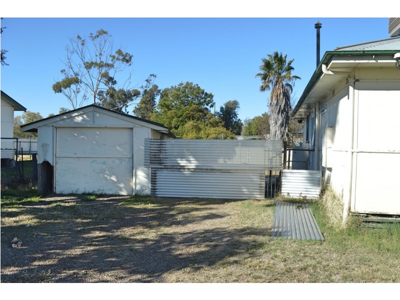 43 Adelaide Street, Moree NSW 2400