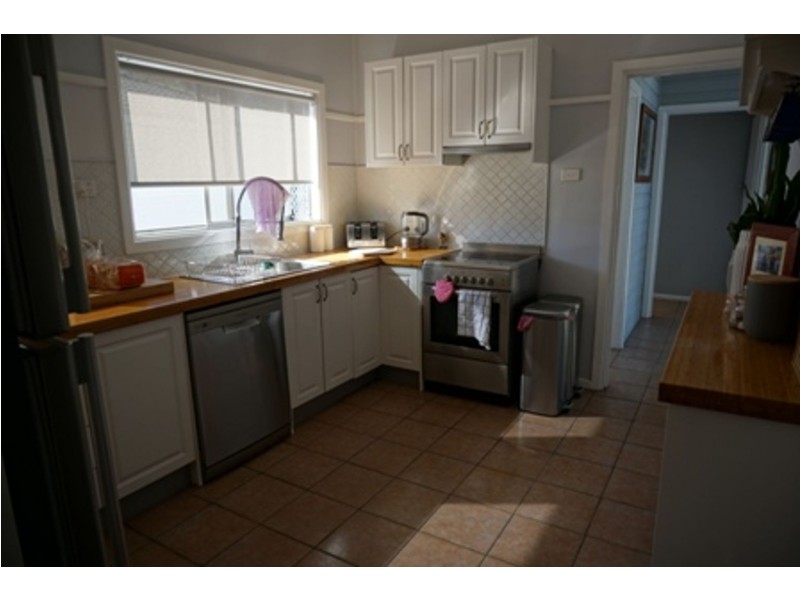 12 Belgravia Street, Moree NSW 2400