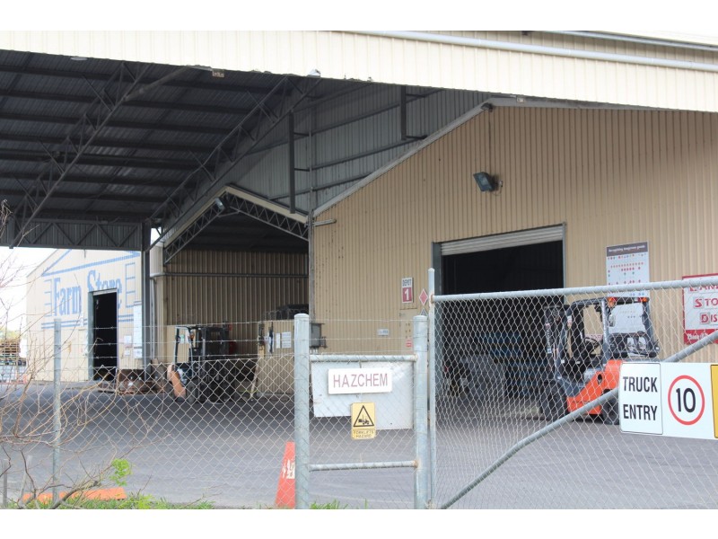 11 Des Young Drive, Moree NSW 2400