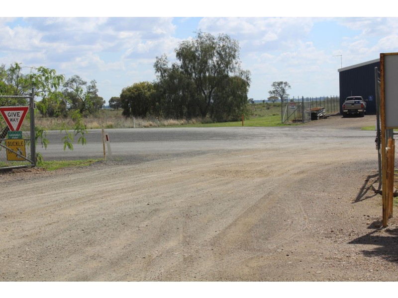 11 Des Young Drive, Moree NSW 2400