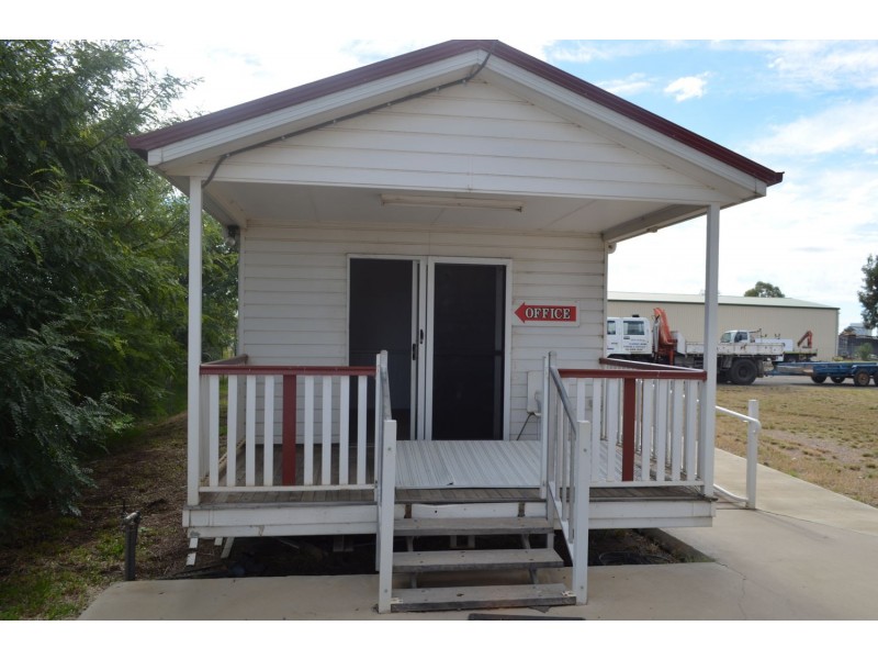 11 Des Young Drive, Moree NSW 2400