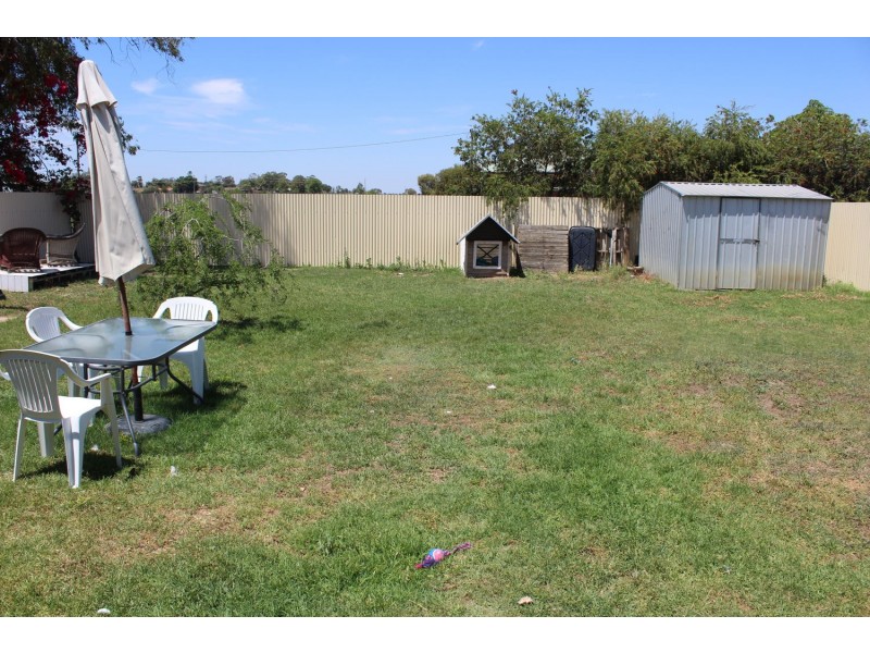 14 Boland Drive, Moree NSW 2400