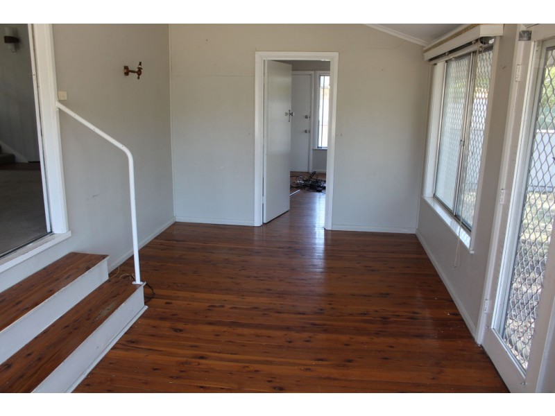 11 Adelaide Street, Moree NSW 2400