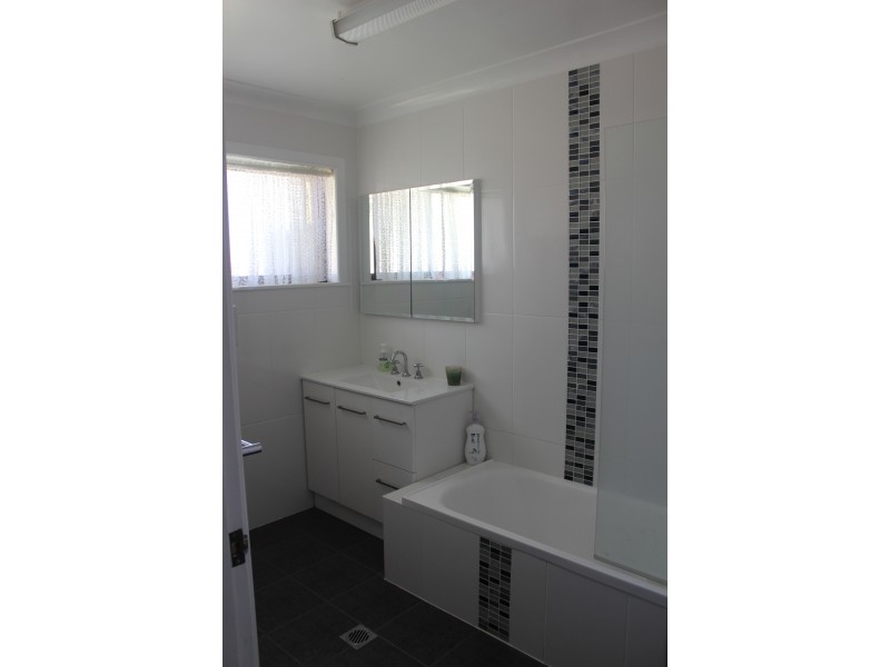 4 Jacaranda Drive, Moree NSW 2400