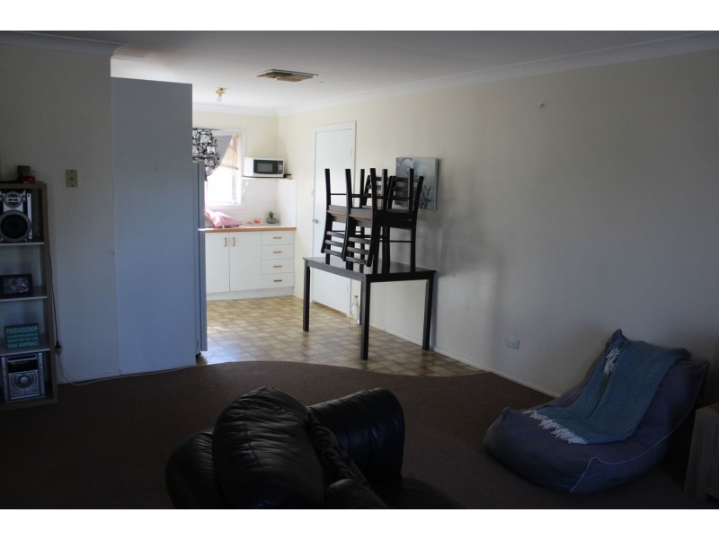 1-2/2 Bowe Street, Moree NSW 2400