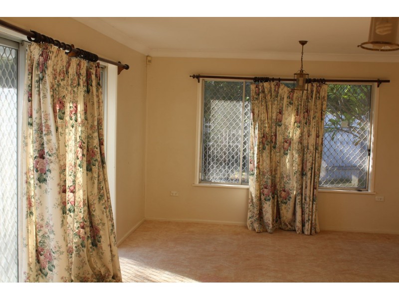 1 Warrina Crescent, Moree NSW 2400