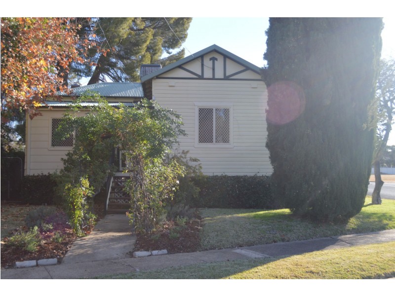 1 Balo Street, Moree NSW 2400