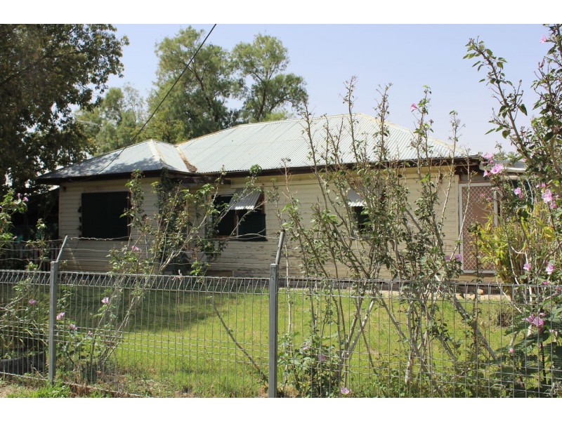 62 Adelaide Street, Moree NSW 2400