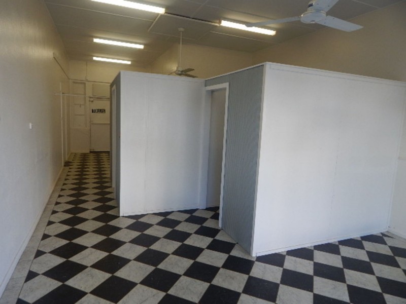 27 Heber Street, Moree NSW 2400