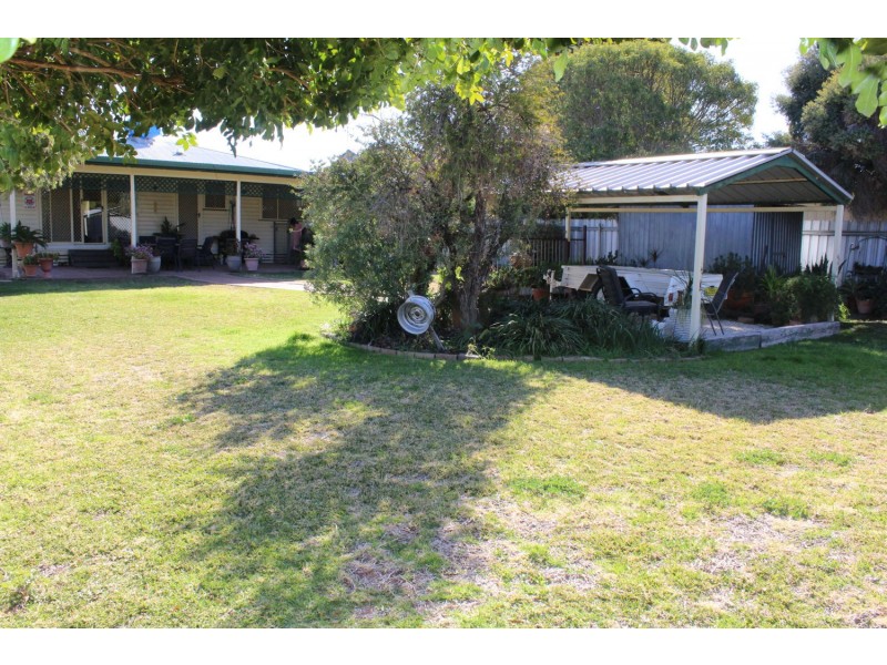 318 Chester Street, Moree NSW 2400