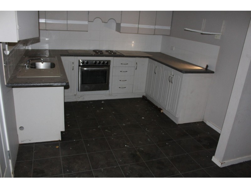 2 Wattle Crescent, Moree NSW 2400