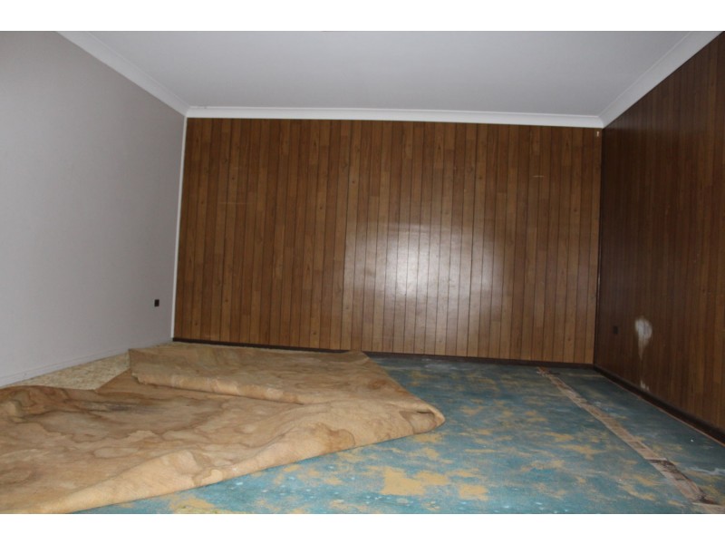 2 Wattle Crescent, Moree NSW 2400