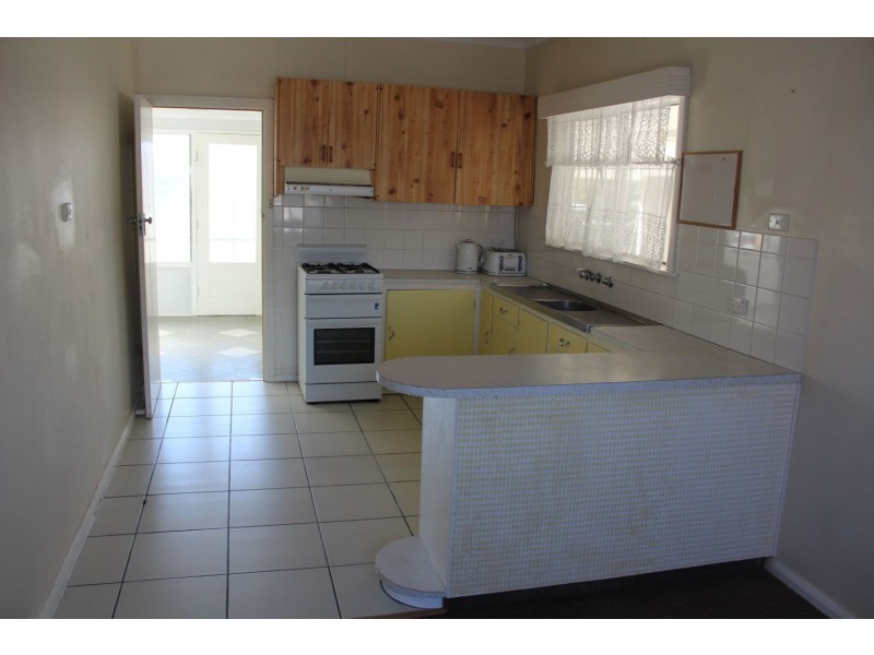 9 McArthur Street, Moree NSW 2400