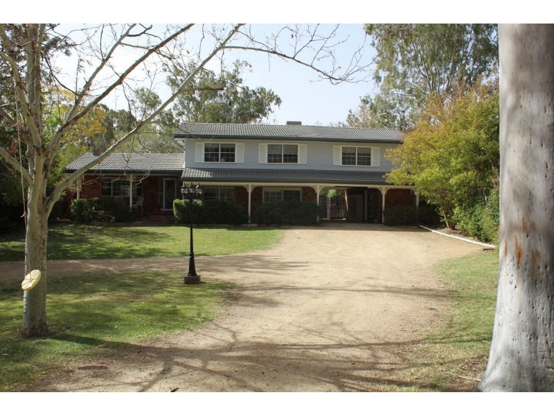 145 Greenbah Road, Moree NSW 2400