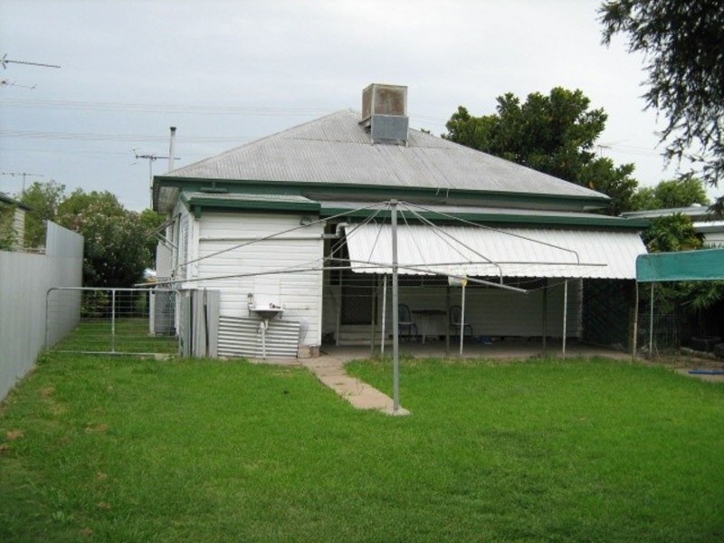 45 Dover Street, Moree NSW 2400