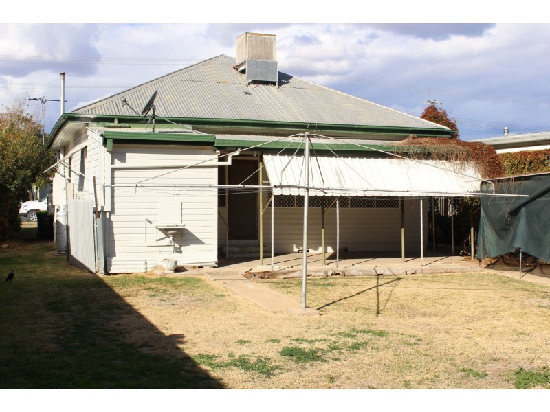 45 Dover Street, Moree NSW 2400