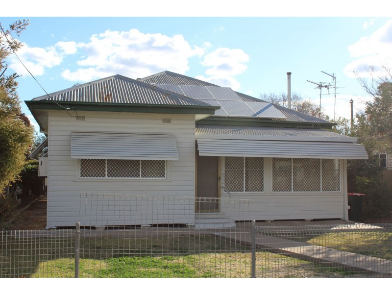 45 Dover Street, Moree NSW 2400