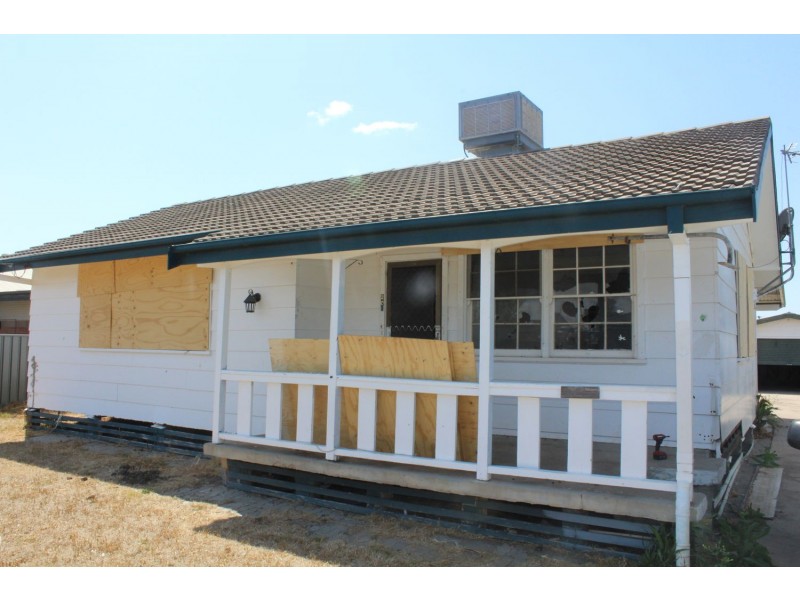 20 Barwon Ave, Moree NSW 2400