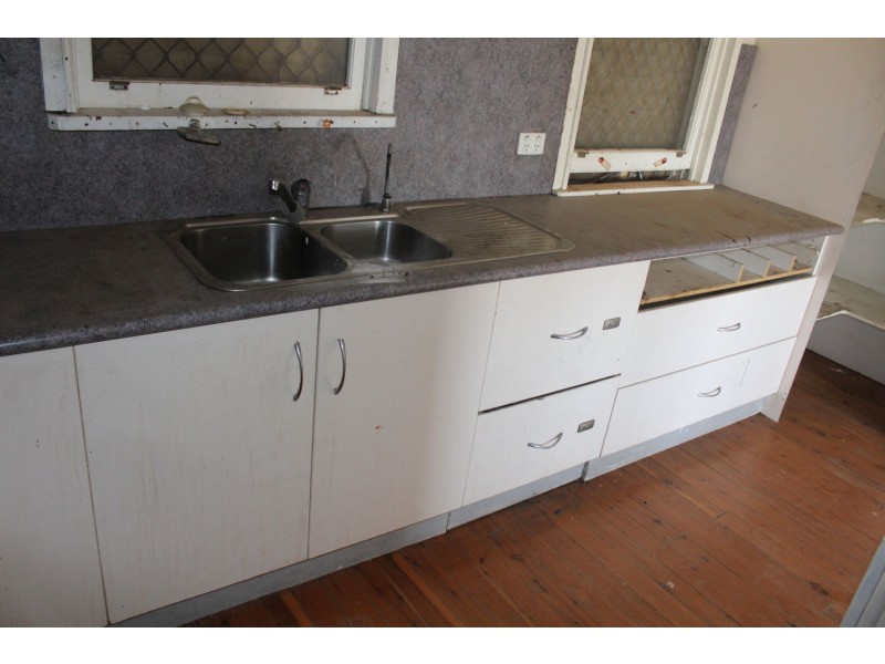 20 Barwon Ave, Moree NSW 2400