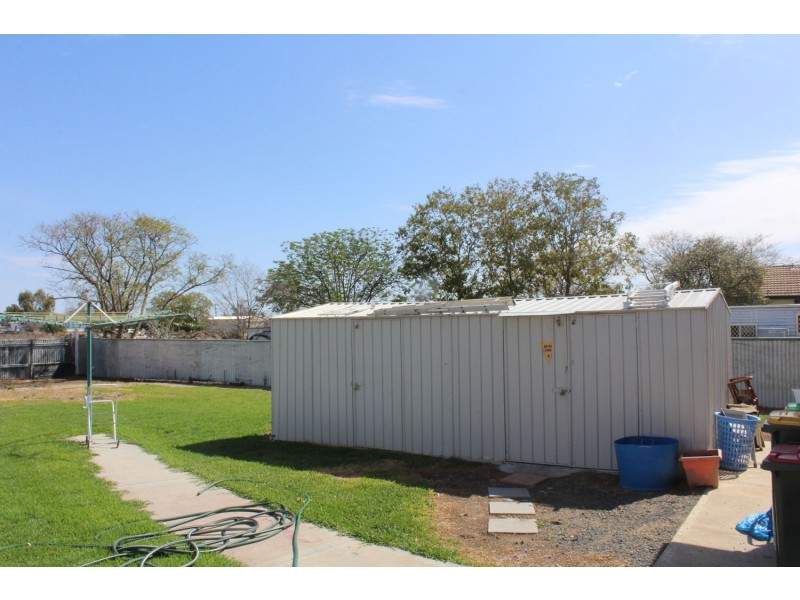 14 Maude Street, Moree NSW 2400