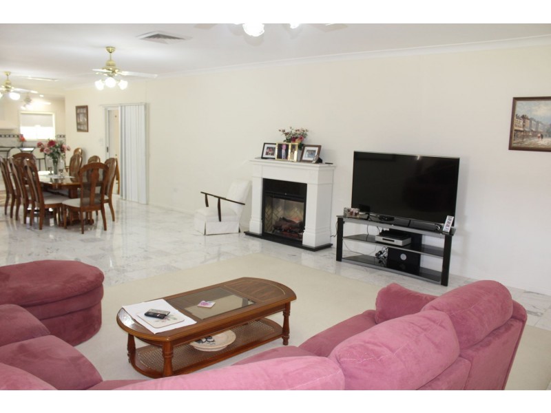 9 Robertson Avenue & Kamilaroi Drive, Moree NSW 2400