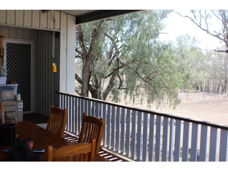 9 Robertson Avenue & Kamilaroi Drive, Moree NSW 2400