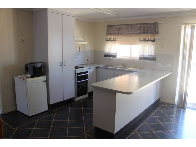 22 Loren Avenue, Moree NSW 2400