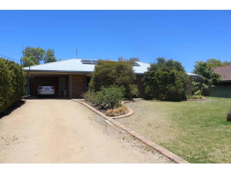 44 Amaroo Drive, Moree NSW 2400