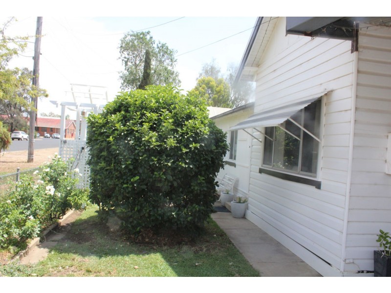 302 Auburn Street, Moree NSW 2400