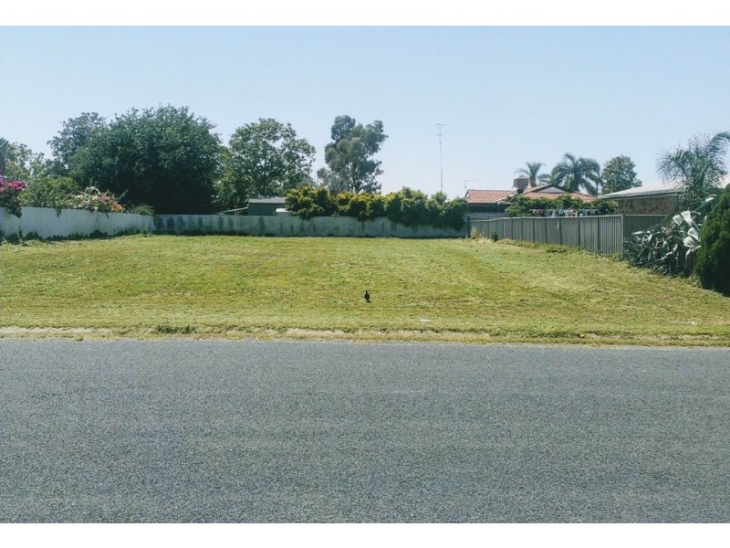 26 Boland Drive, Moree NSW 2400