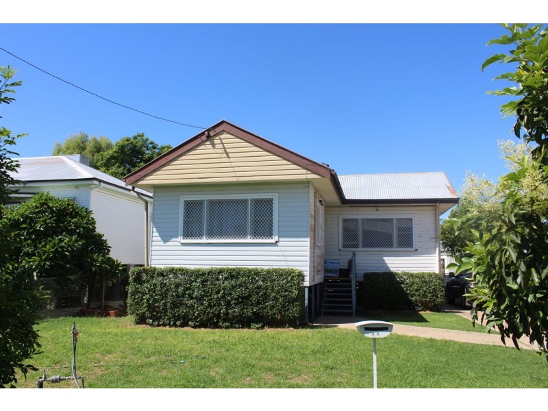 48 Iris Street, Moree NSW 2400