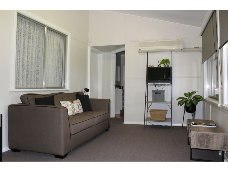 6 Edward Street, Moree NSW 2400