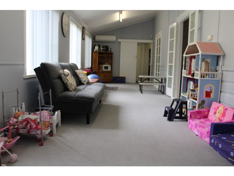 6 Edward Street, Moree NSW 2400