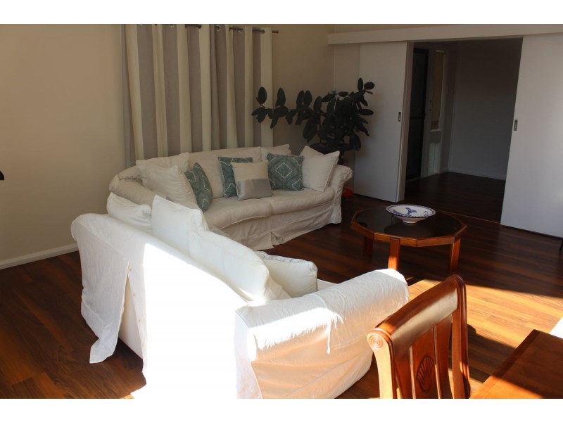 27 Sunnyside Road, Moree NSW 2400