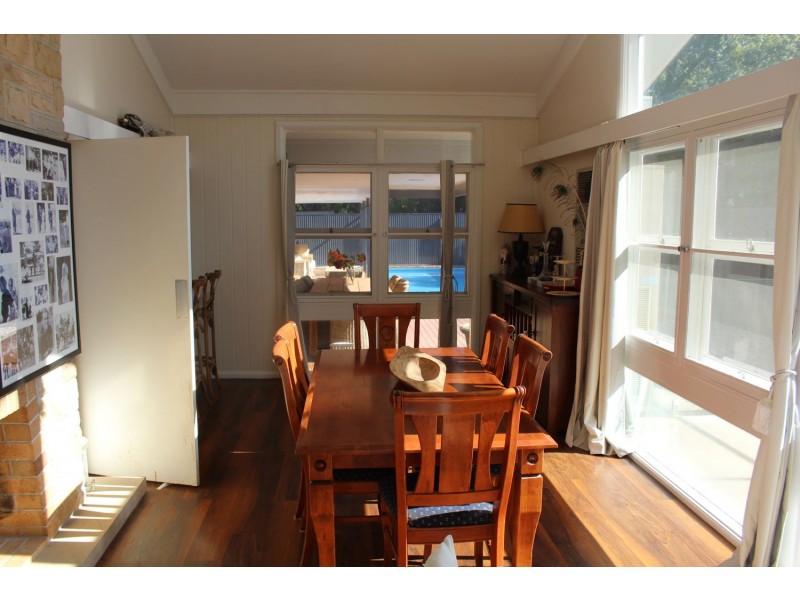 27 Sunnyside Road, Moree NSW 2400