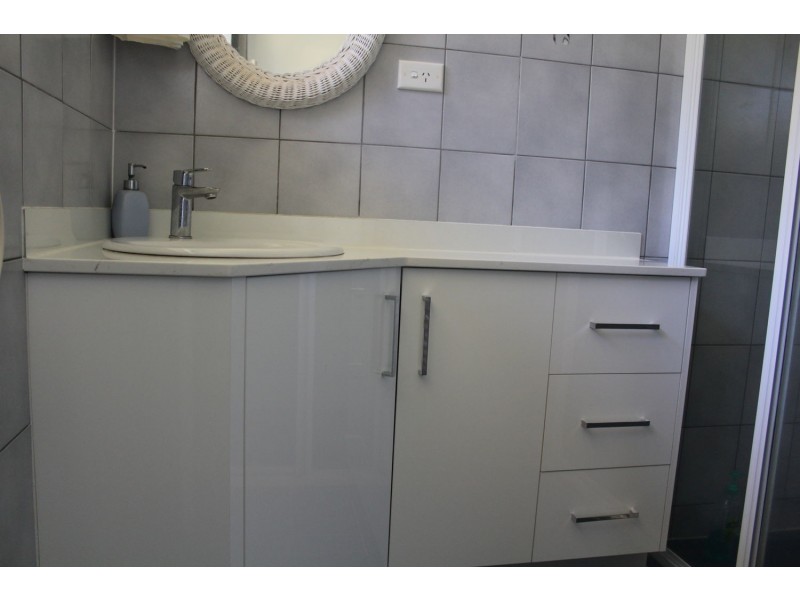 27 Sunnyside Road, Moree NSW 2400