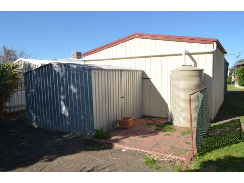 13 Bohenia Crescent, Moree NSW 2400