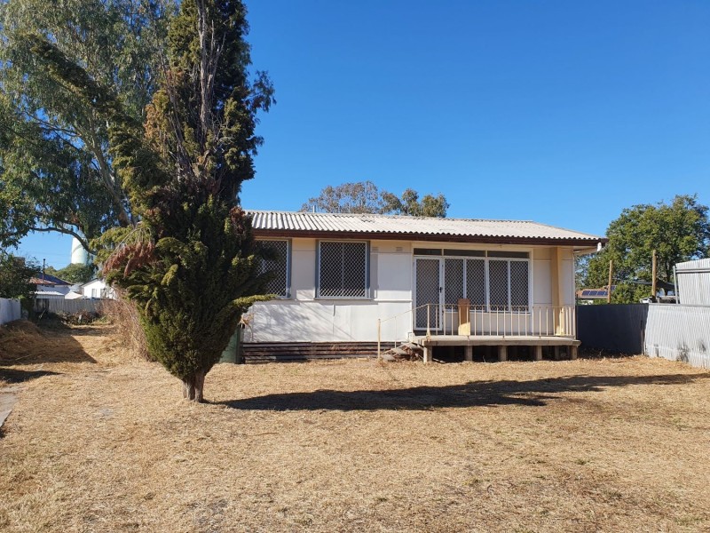 4 Krui Place, Moree NSW 2400