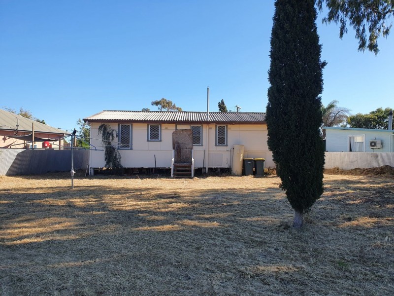 4 Krui Place, Moree NSW 2400