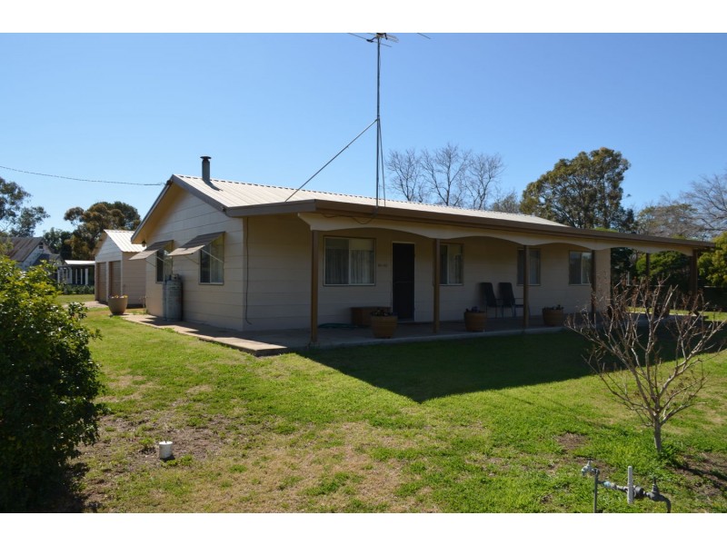43-45 Warialda Street, Pallamallawa NSW 2399