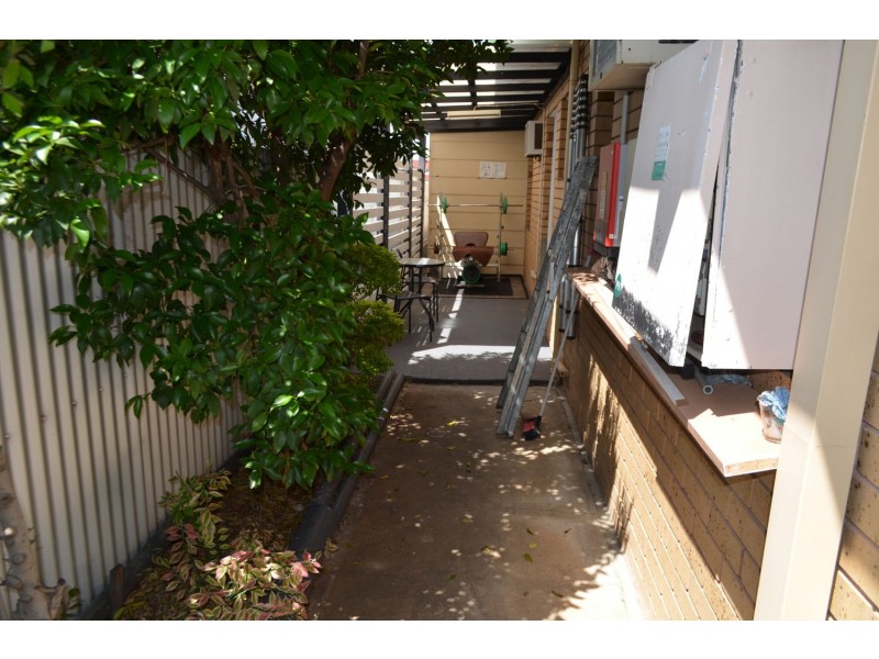 20 Dover Street, Moree NSW 2400