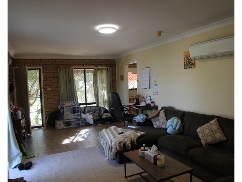2/16 Boundary Street, Moree NSW 2400