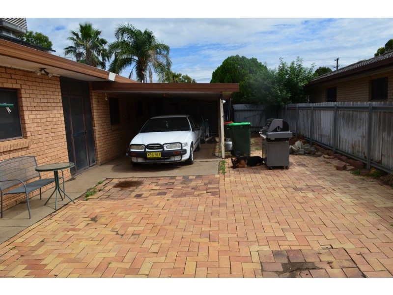 90 Anne Street, Moree NSW 2400