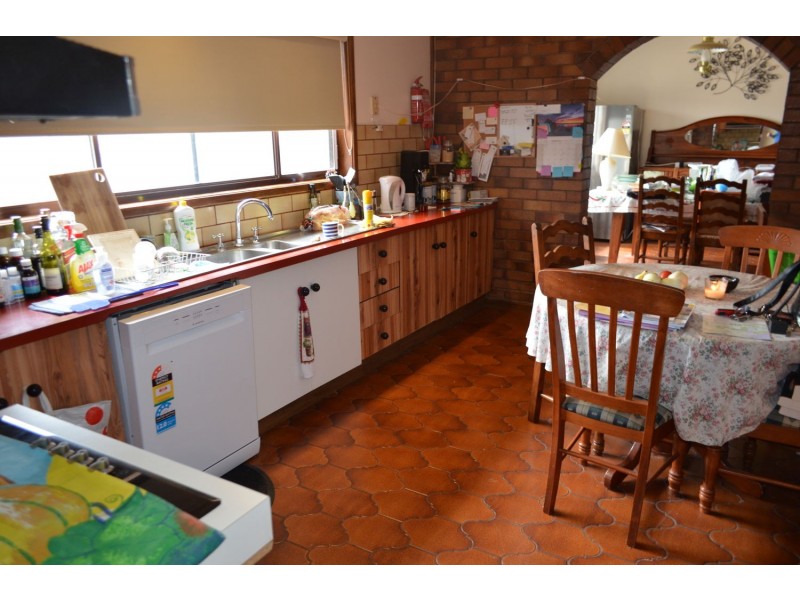 90 Anne Street, Moree NSW 2400