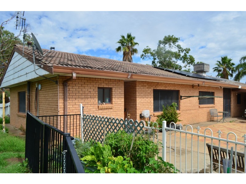 90 Anne Street, Moree NSW 2400