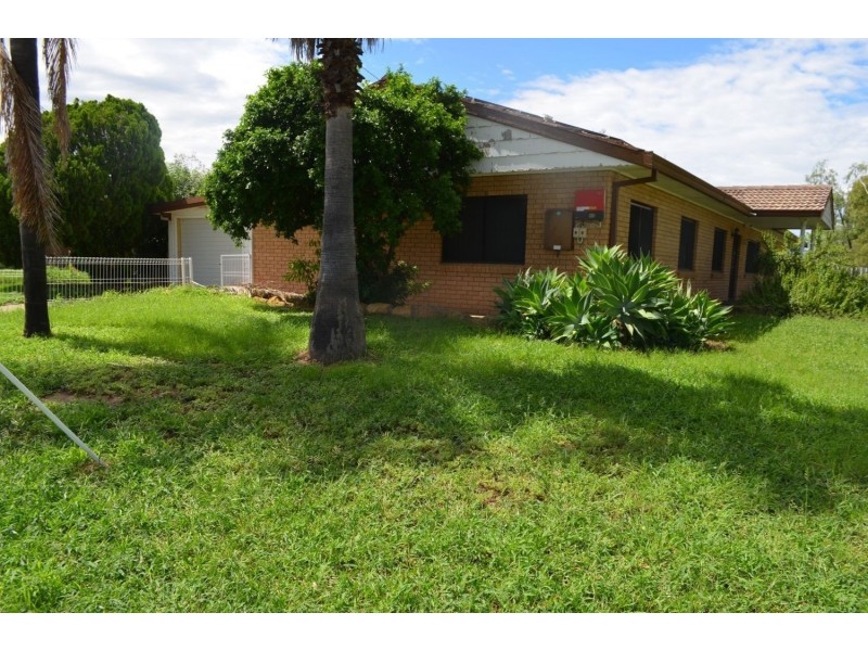 90 Anne Street, Moree NSW 2400