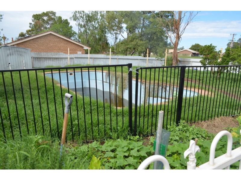 90 Anne Street, Moree NSW 2400