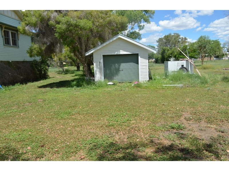 7 Kirkby Ave, Moree NSW 2400