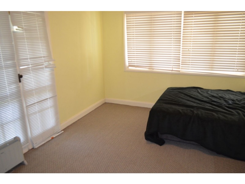 7 Kirkby Ave, Moree NSW 2400