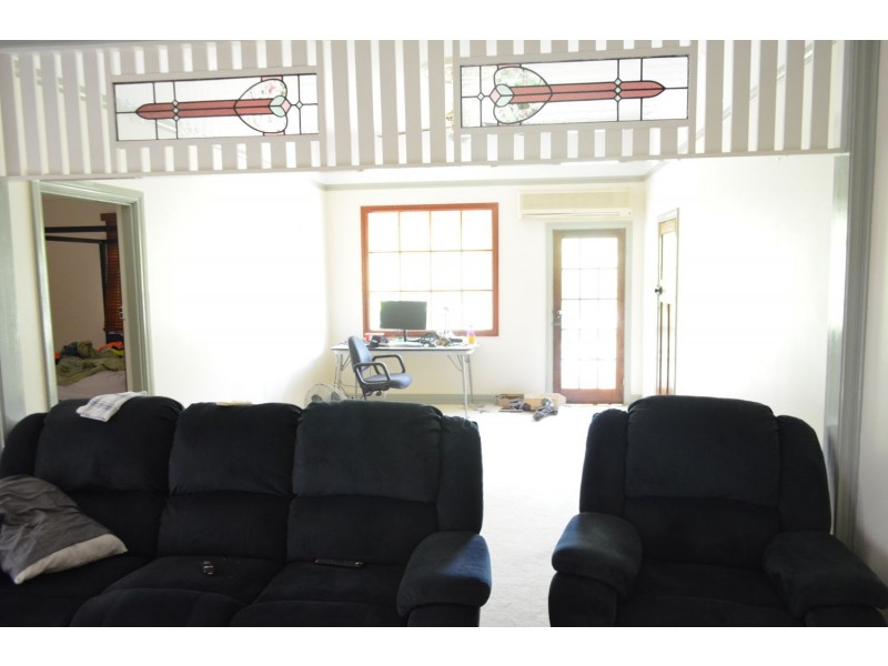 7 Kirkby Ave, Moree NSW 2400